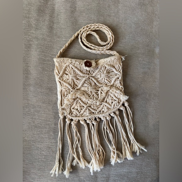 Billabong Cream Macrame Crossbody Bag – Boho Crochet Fringe Purse 100% Cotton - Picture 4 of 11